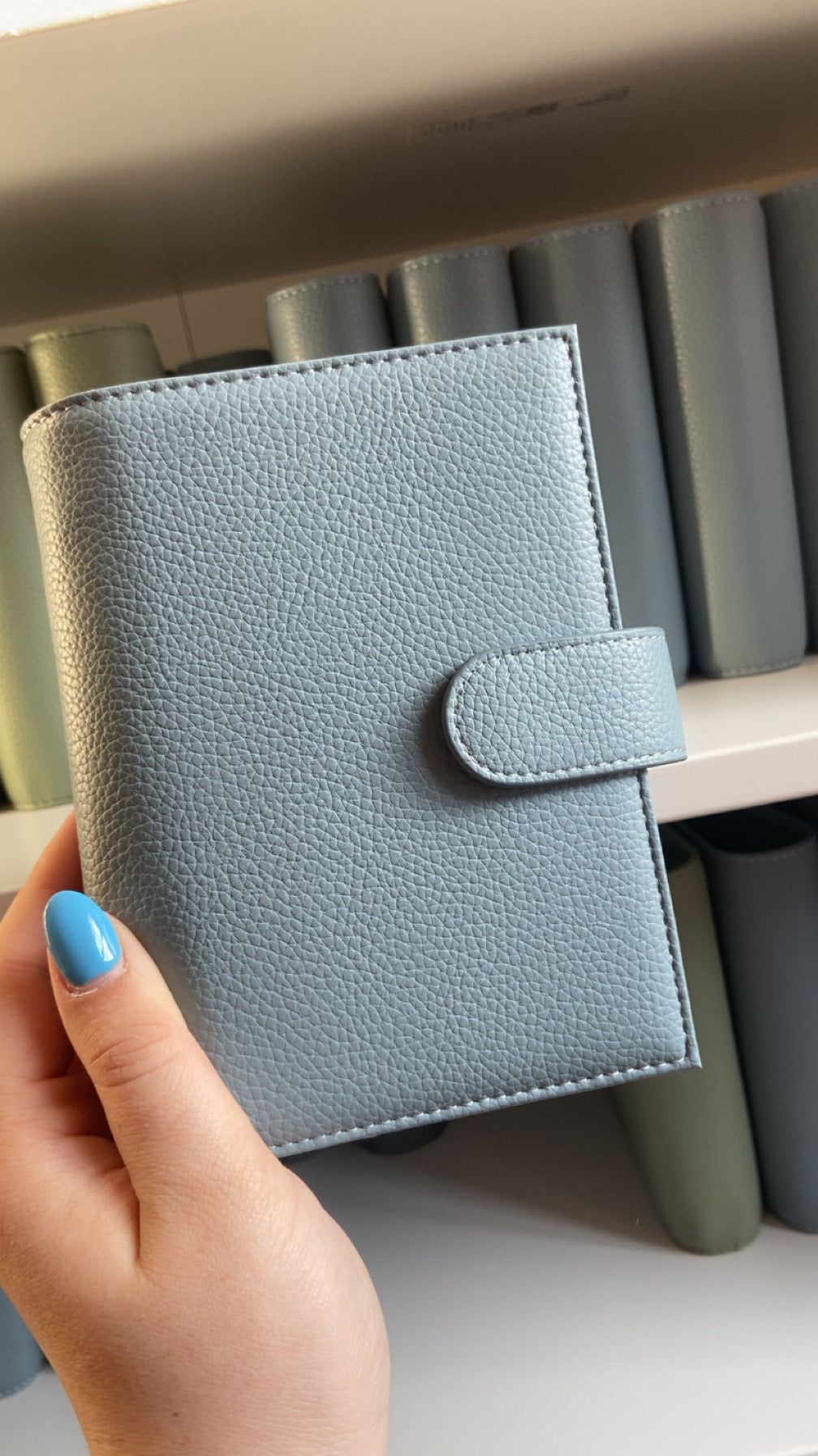 A7 Binder